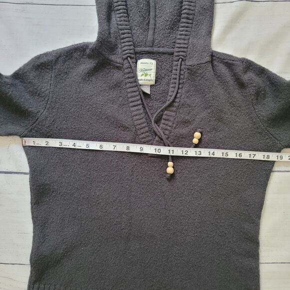Roots 73 Size M Hooded V-Neck Knit Sweater Wood Bead Tie Drawstring Hem - Picture 6 of 10